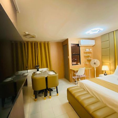 The Barracks Staycation ซานตาโรซา ภายนอก รูปภาพ