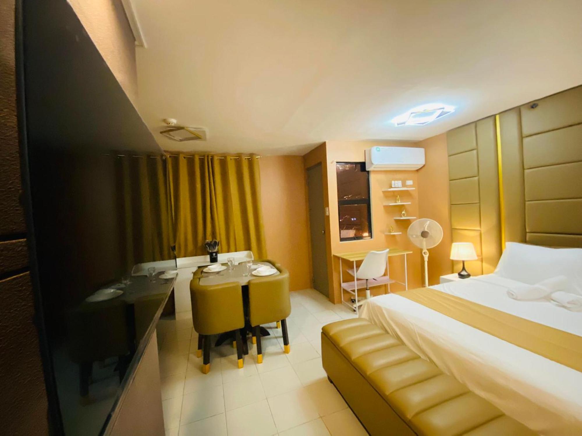 The Barracks Staycation ซานตาโรซา ภายนอก รูปภาพ